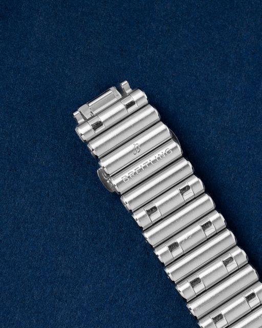 Breitling Chronomat B01 42 AB0134 Image 4